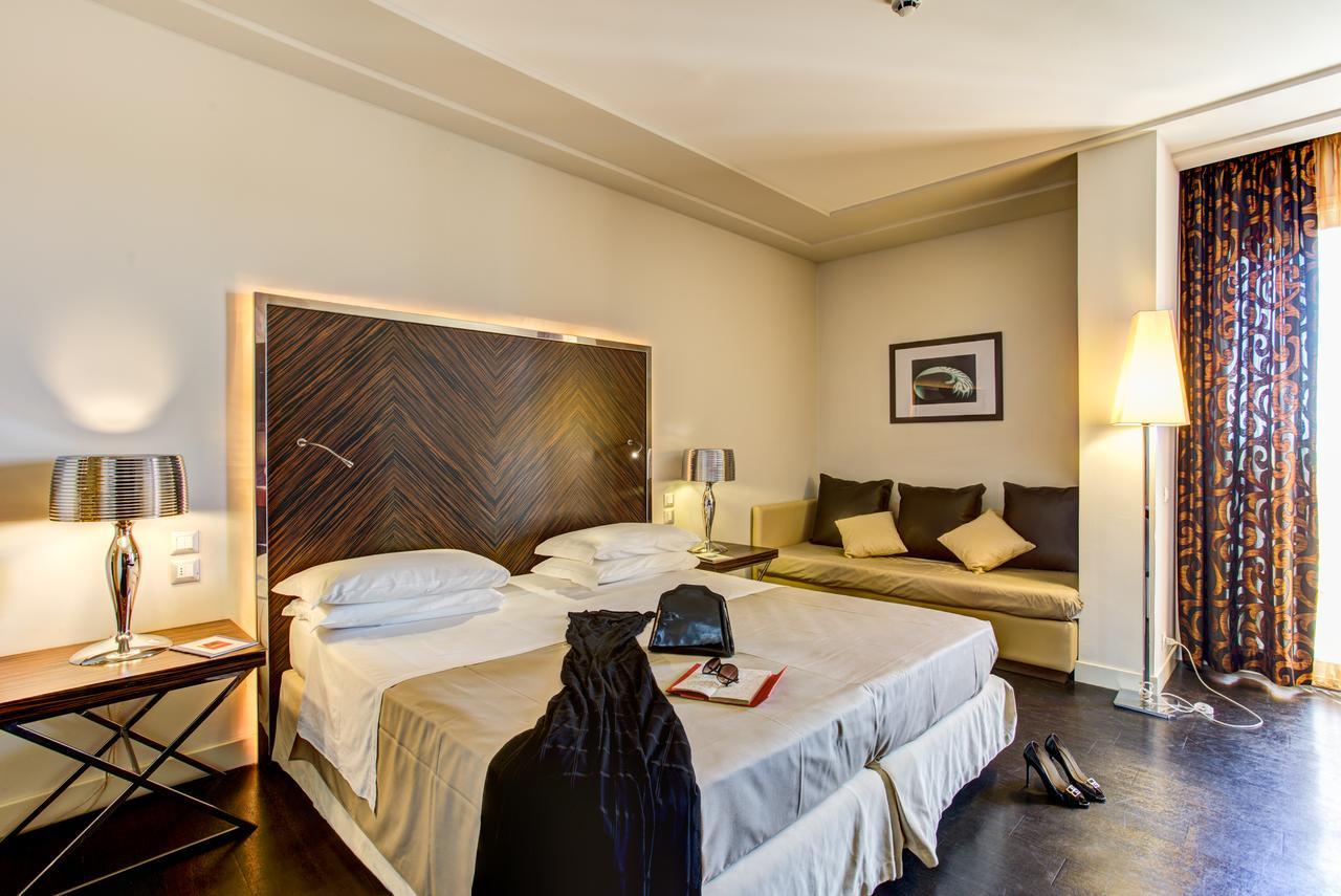 Hotel Byron Rimini Eksteriør bilde